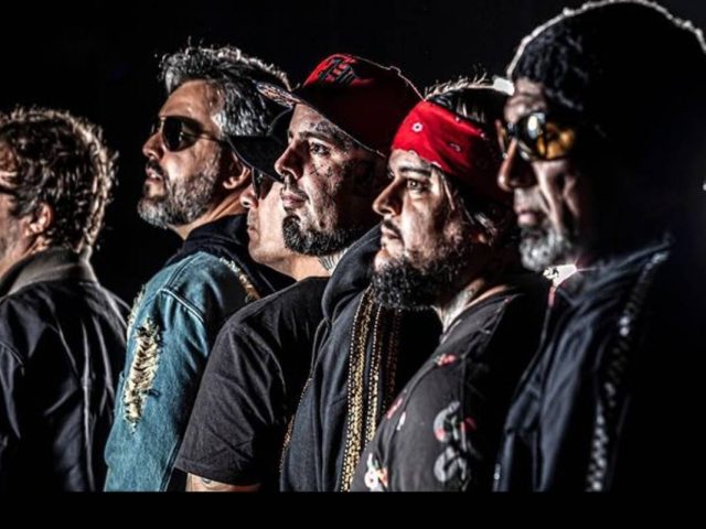 Detonautas no Ventuno Pub, em Urussanga