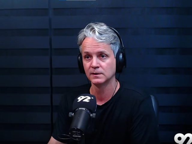 Psicólogo apresenta IA que ajuda no suporte emocional