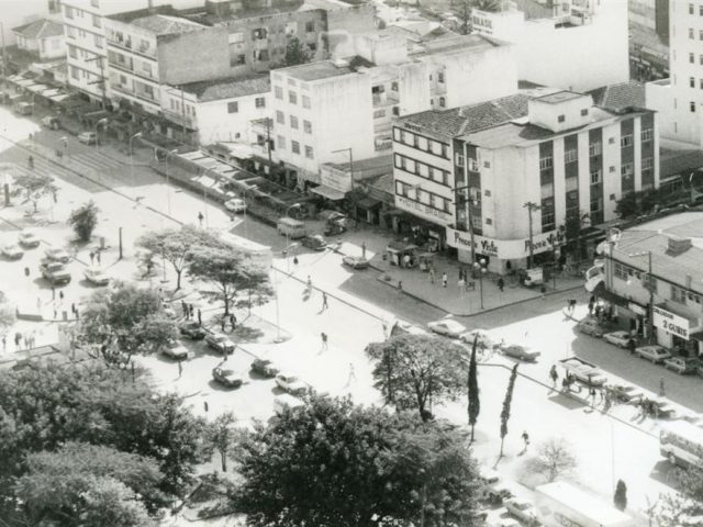 Centenário – Capítulo 73: Forças Contrárias à Emancipação