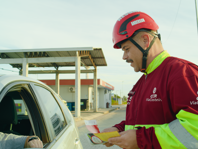 ViaCosteira realiza parceria com PRF para fortalecer a conscientização de Álcool Zero no trânsito