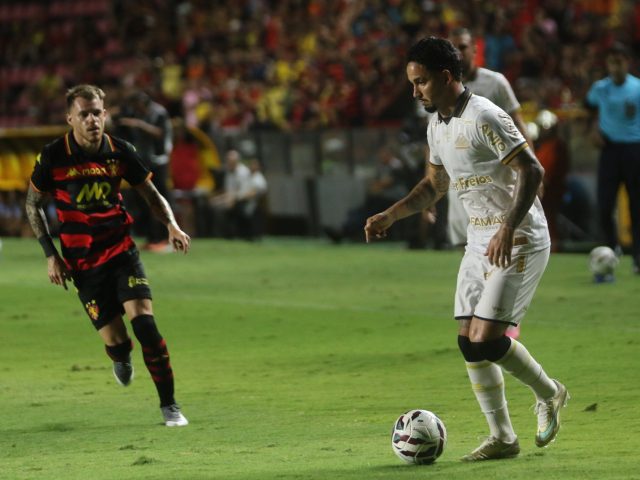 Com gol no último lance, Criciúma perde para o Sport fora de casa